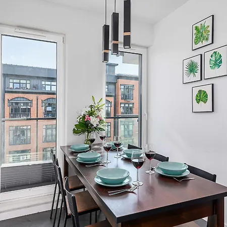 Near Historic District Appartement